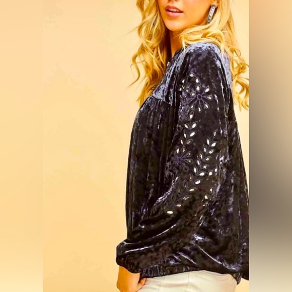 NWT Velvet Bomber Jacket - Picture 3 of 10